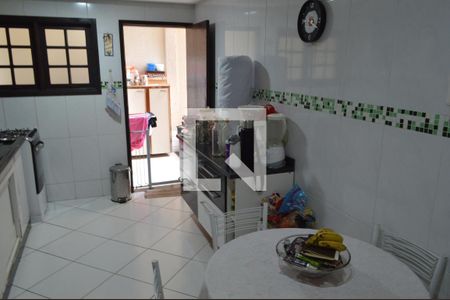 Casa de condomínio à venda com 450m², 3 quartos e 2 vagasCozinha