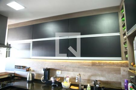 Apartamento à venda com 84m², 2 quartos e 1 vagaCozinha - Armários