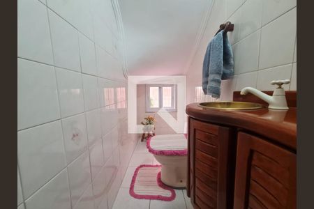 Casa à venda com 110m², 3 quartos e 2 vagas Casa à venda com 110m², 3 quartos e 2 vagasLavabo