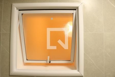 Apartamento à venda com 210m², 4 quartos e 2 vagasBanheiro 01