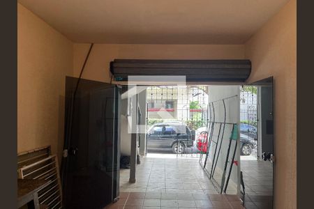 Apartamento à venda com 210m², 4 quartos e 2 vagas Apartamento à venda com 210m², 4 quartos e 2 vagasGaragem