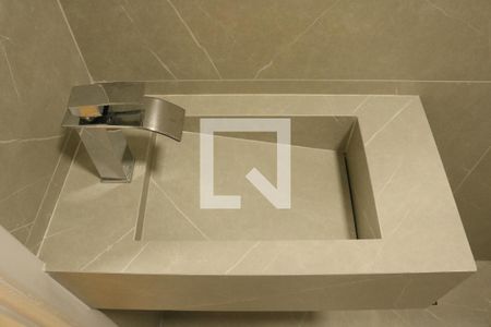 Apartamento à venda com 210m², 4 quartos e 2 vagasBanheiro 01