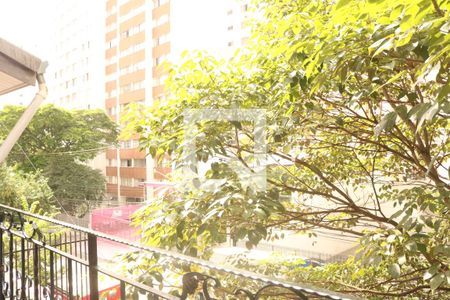 Apartamento à venda com 210m², 4 quartos e 2 vagasVaranda - Quarto 01