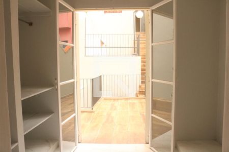 Apartamento à venda com 210m², 4 quartos e 2 vagasQuarto 02 Closet