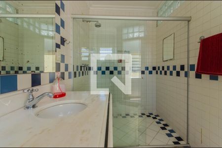 Casa à venda com 360m², 3 quartos e 3 vagasBanheiro da Suíte 4