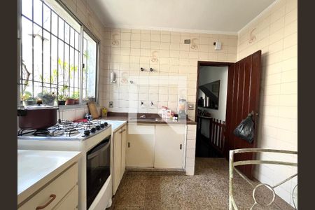 Casa à venda com 173m², 5 quartos e 2 vagasCozinha