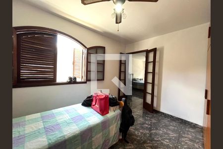 Casa à venda com 173m², 5 quartos e 2 vagasQuarto 2