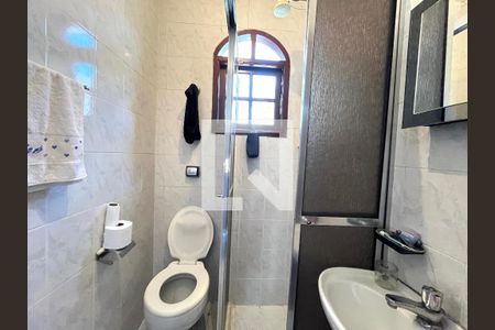 Casa à venda com 173m², 5 quartos e 2 vagasBanheiro da Suíte 2