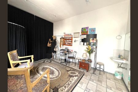 Casa à venda com 173m², 5 quartos e 2 vagasEdícula