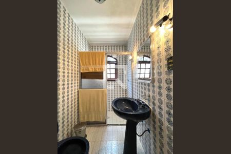 Casa à venda com 173m², 5 quartos e 2 vagasBanheiro Corredor