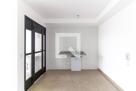 Apartamento para alugar com 81m², 2 quartos e 2 vagasCozinha