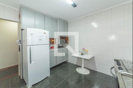 Apartamento à venda com 90m², 2 quartos e 1 vaga Apartamento à venda com 90m², 2 quartos e 1 vagaCozinha