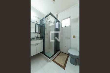 Apartamento à venda com 90m², 2 quartos e 1 vaga Apartamento à venda com 90m², 2 quartos e 1 vagaBanheiro