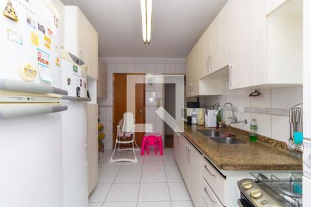 Apartamento à venda com 100m², 3 quartos e 2 vagasCozinha 