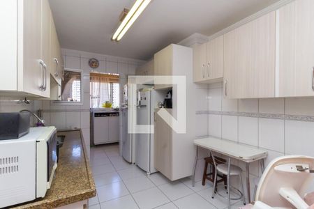 Apartamento à venda com 100m², 3 quartos e 2 vagasCozinha 