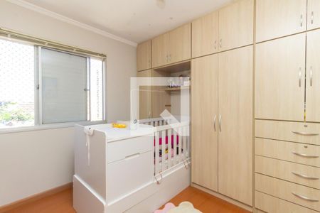 Apartamento à venda com 100m², 3 quartos e 2 vagasQuarto 2