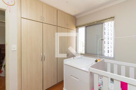Apartamento à venda com 100m², 3 quartos e 2 vagasQuarto 2