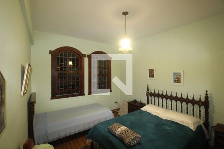 Casa à venda com 340m², 4 quartos e 3 vagasQuarto 4