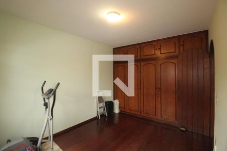 Casa à venda com 340m², 4 quartos e 3 vagasQuarto 1