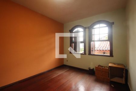 Casa à venda com 340m², 4 quartos e 3 vagasQuarto 2