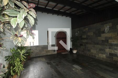 Casa à venda com 340m², 4 quartos e 3 vagasVagas de garagem