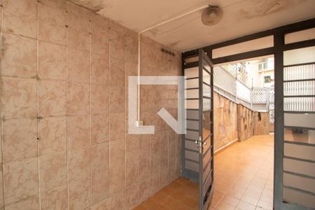 Varanda de casa para alugar com 3 quartos, 180m² em Vila Nivi, São Paulo