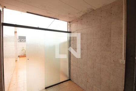 Varanda de casa para alugar com 3 quartos, 180m² em Vila Nivi, São Paulo