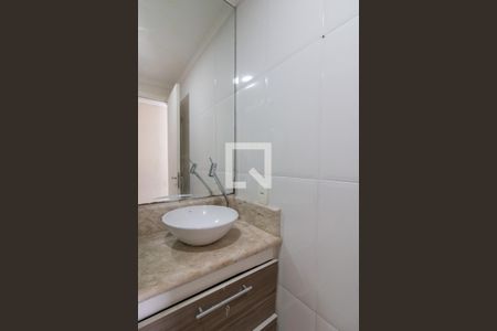 Apartamento para alugar com 56m², 3 quartos e 1 vaga Apartamento para alugar com 56m², 3 quartos e 1 vagaBanheiro