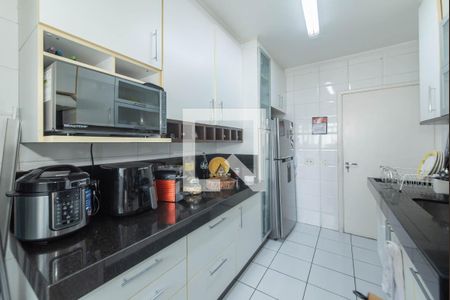 Apartamento à venda com 70m², 3 quartos e 2 vagasCozinha