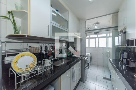 Apartamento à venda com 70m², 3 quartos e 2 vagasCozinha