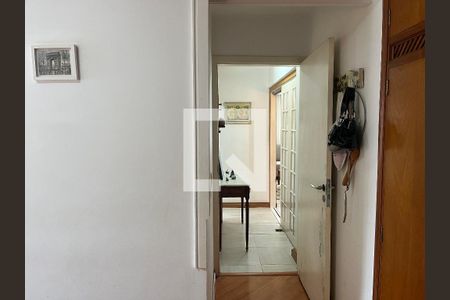 Apartamento à venda com 120m², 2 quartos e 2 vagasQuarto 2