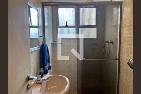 Banheiro de apartamento à venda com 2 quartos, 120m² em Pompeia, São Paulo