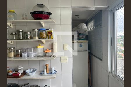 Apartamento à venda com 120m², 2 quartos e 2 vagasCozinha