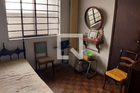 Casa à venda com 160m², 4 quartos e 4 vagas