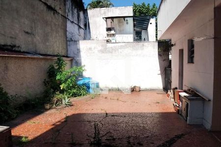 Casa à venda com 160m², 4 quartos e 4 vagas