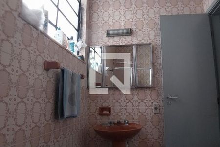 Casa à venda com 160m², 4 quartos e 4 vagas