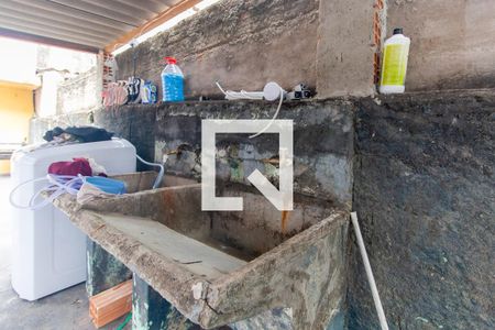 Casa à venda com 192m², 2 quartos e 2 vagas Casa à venda com 192m², 2 quartos e 2 vagasÁrea de Serviço