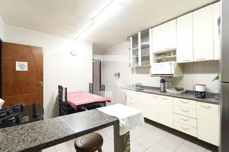 Casa à venda com 330m², 3 quartos e 3 vagasCozinha