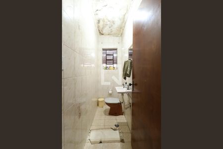 Casa à venda com 330m², 3 quartos e 3 vagasLavabo