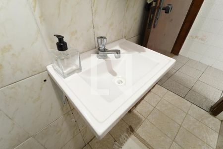 Casa à venda com 330m², 3 quartos e 3 vagasLavabo