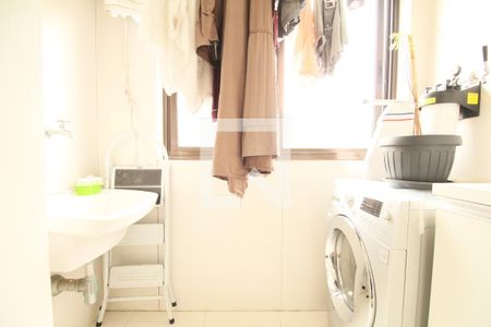 Apartamento à venda com 130m², 3 quartos e 4 vagasÁrea de Serviço