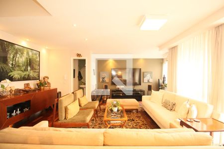 Sala de apartamento à venda com 3 quartos, 130m² em Vila Suzana, São Paulo