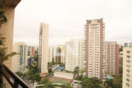 Apartamento à venda com 130m², 3 quartos e 4 vagasVaranda da Sala