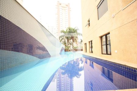 Apartamento à venda com 130m², 3 quartos e 4 vagasÁrea comum - Piscina