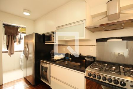 Apartamento à venda com 130m², 3 quartos e 4 vagasCozinha