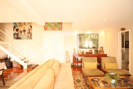 Sala de apartamento à venda com 3 quartos, 130m² em Vila Suzana, São Paulo