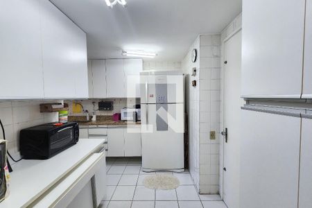 Apartamento à venda com 90m², 3 quartos e 2 vagasCozinha