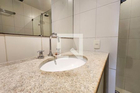 Apartamento à venda com 90m², 3 quartos e 2 vagasBanheiro Social