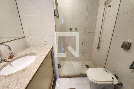 Apartamento à venda com 90m², 3 quartos e 2 vagasBanheiro Social