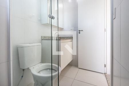 Banheiro de kitnet/studio à venda com 1 quarto, 28m² em Perdizes, São Paulo